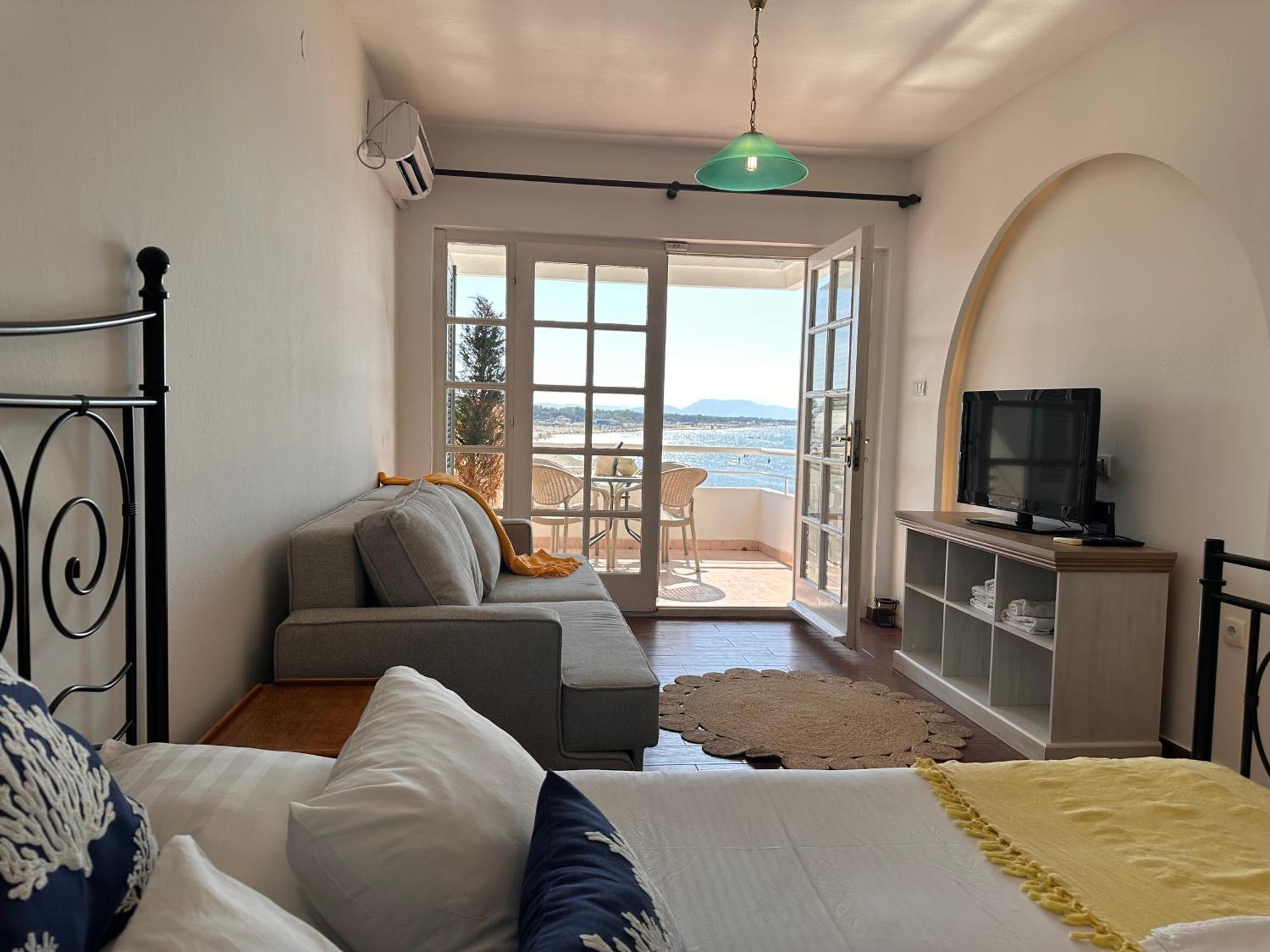 Palastura Apartment