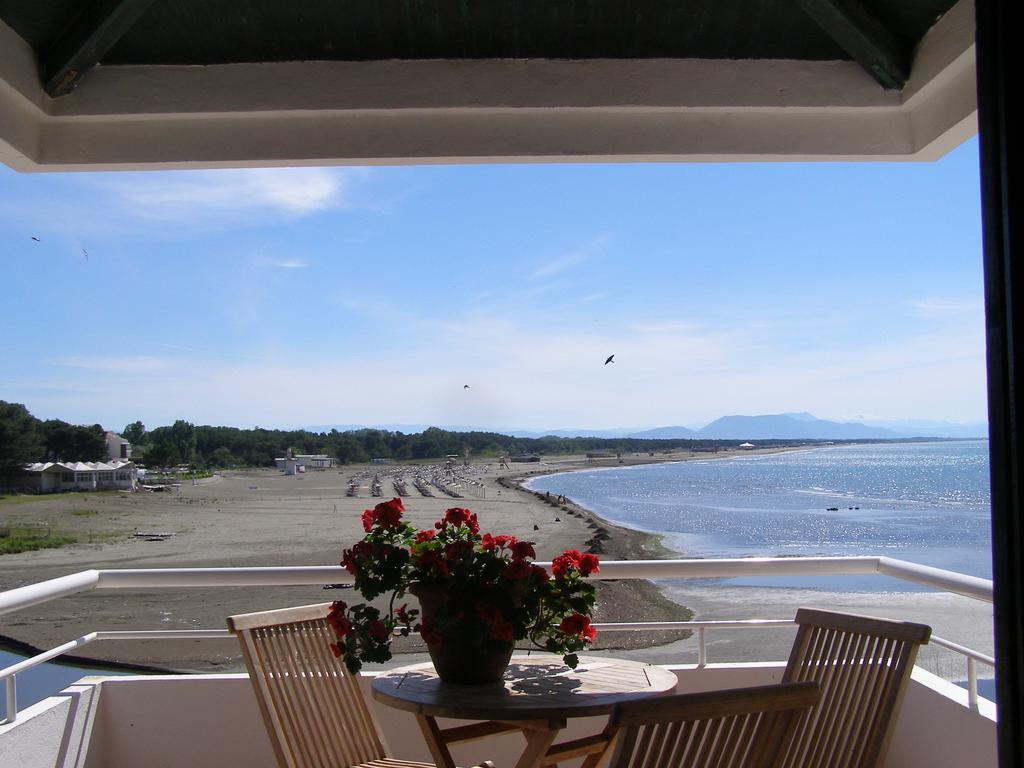 Palastura Apartment *